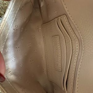 Tory burch handbag quilted crossbody - Perfect condition